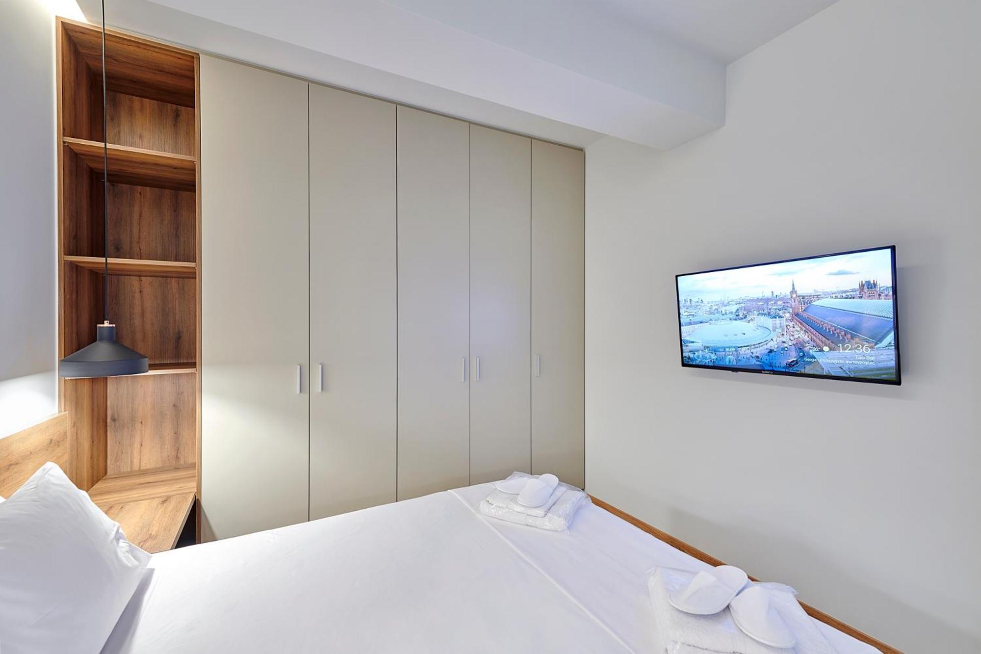 City-Center Apartment In Vibrant Monastiraki, Athen Eksteriør bilde