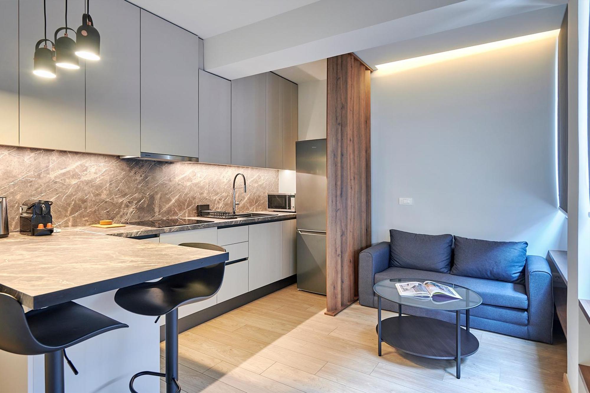 City-Center Apartment In Vibrant Monastiraki, Athen Eksteriør bilde