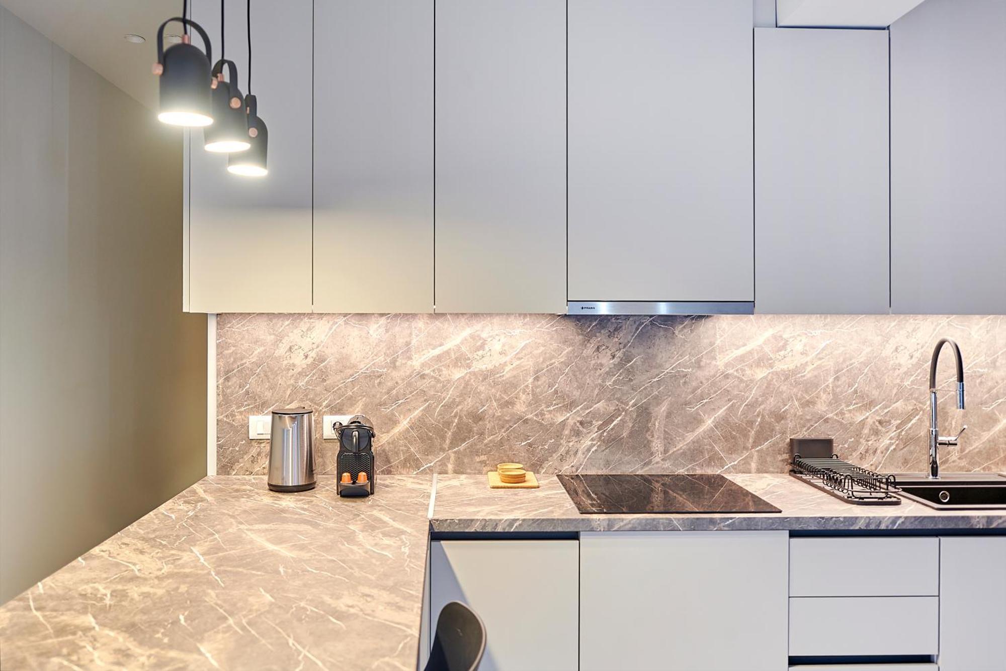 City-Center Apartment In Vibrant Monastiraki, Athen Eksteriør bilde