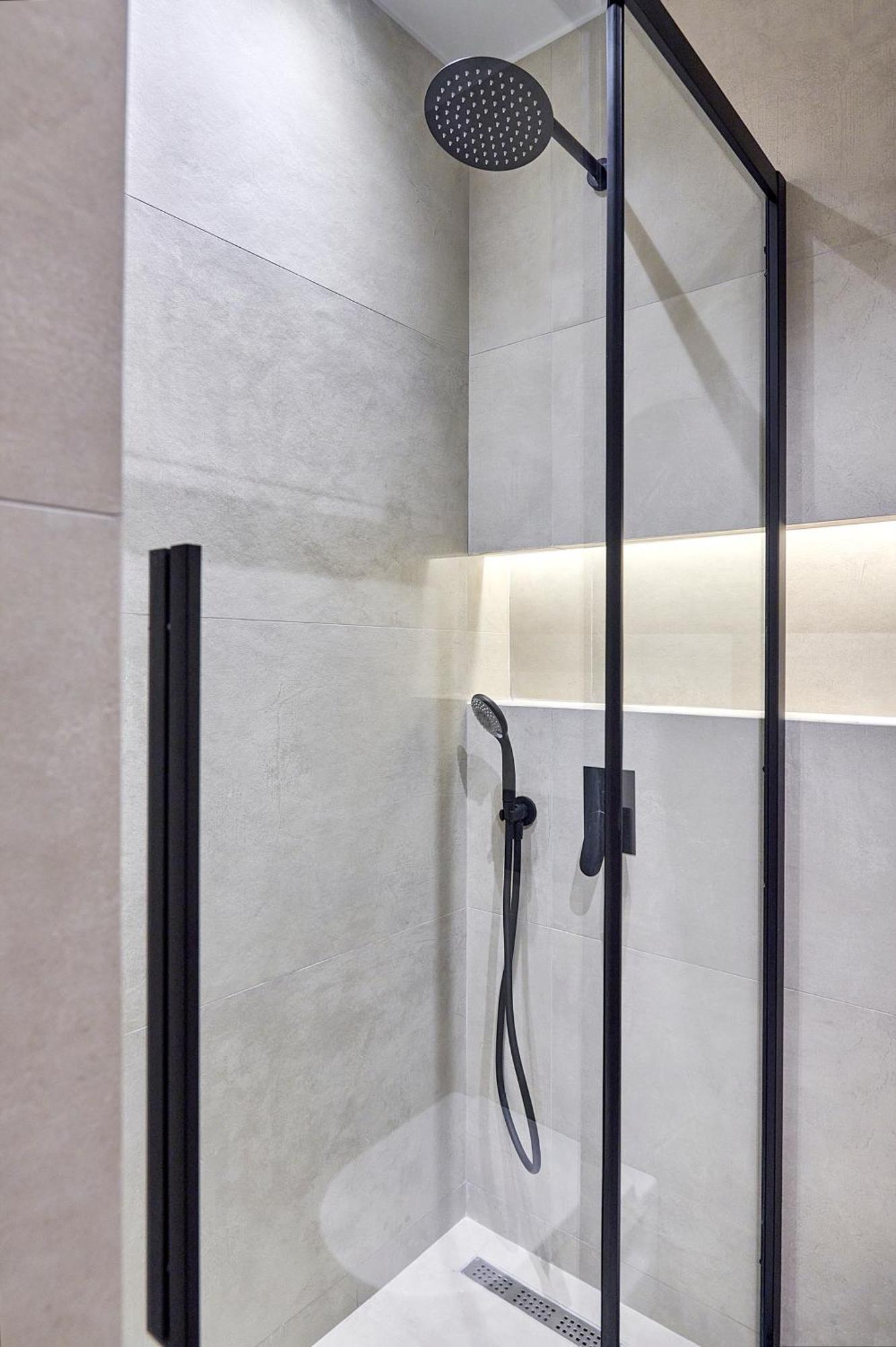 City-Center Apartment In Vibrant Monastiraki, Athen Eksteriør bilde