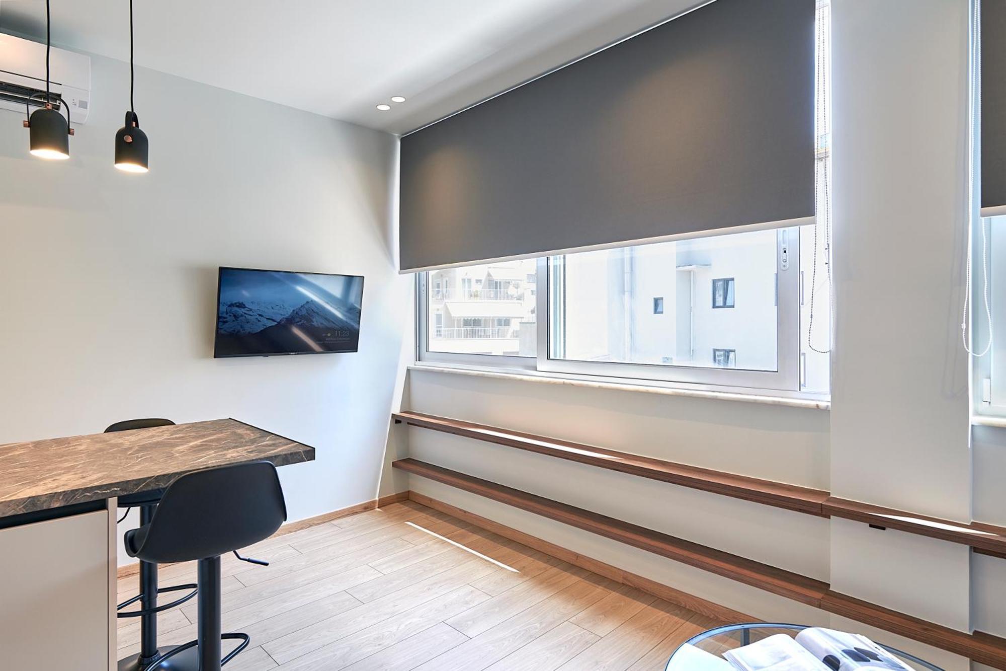 City-Center Apartment In Vibrant Monastiraki, Athen Eksteriør bilde